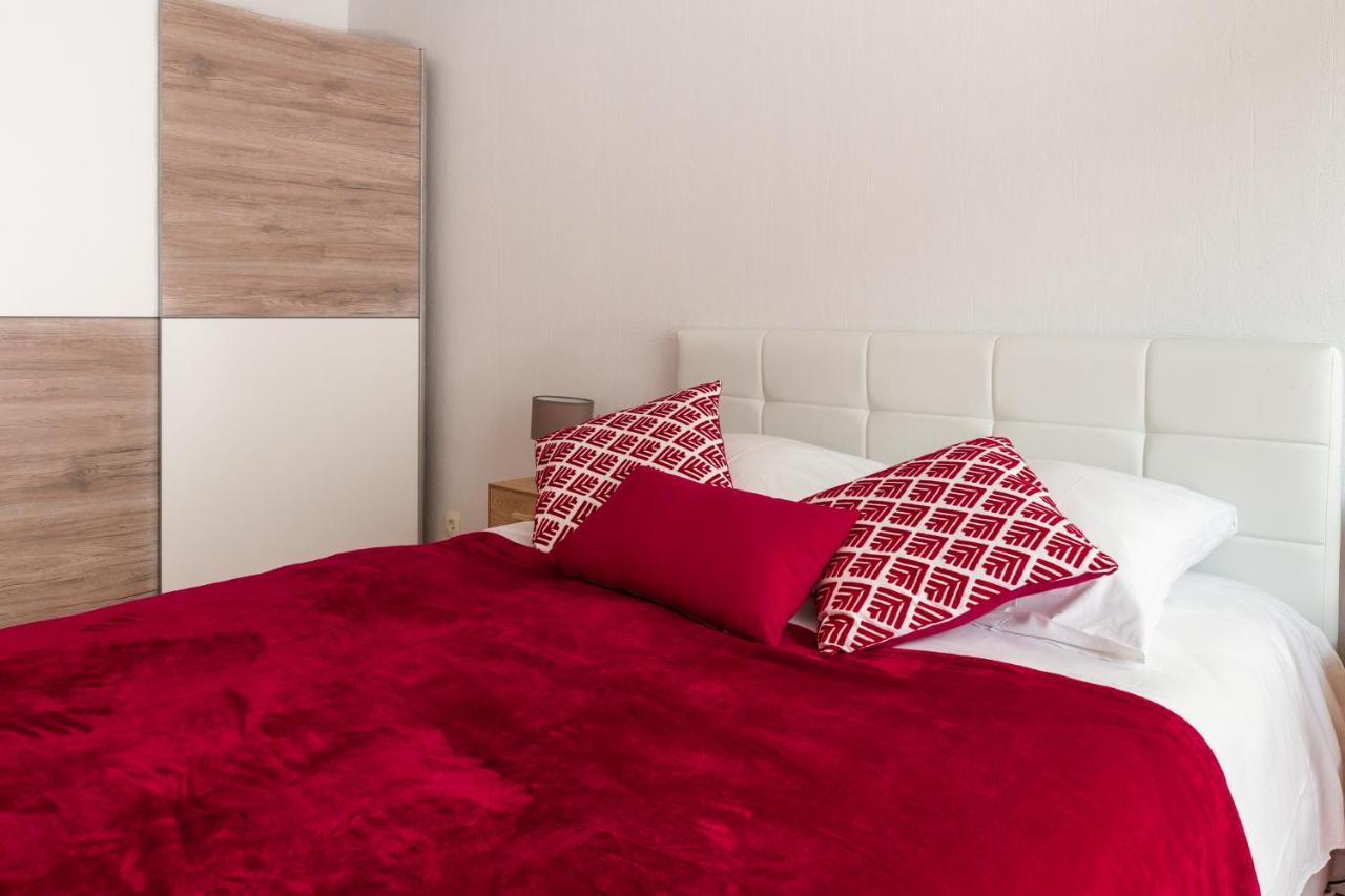 Travel Homes -The Ecolier, 1Min From Little Venice Colmar Bagian luar foto